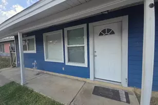 275 Coral Ave, San Antonio, TX 78223 - Photo 3