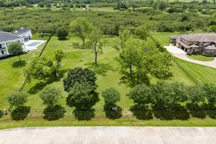 46 Chevall Ct, Richmond, TX 77469 - Photo 1