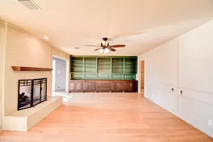 404 Huckleberry Dr, Lake Jackson, TX 77566 - Photo 25