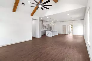 2805 Clarks Ln, Bryan, TX 77808 - Photo 5