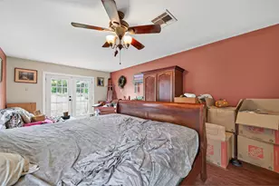 141 Town and Country Dr, Huntsville, TX 77320 - Photo 23