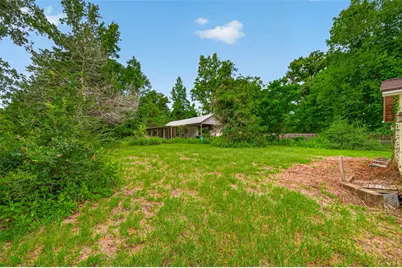 141 Town and Country Drive, Huntsville, TX 77320 - Photo 37
