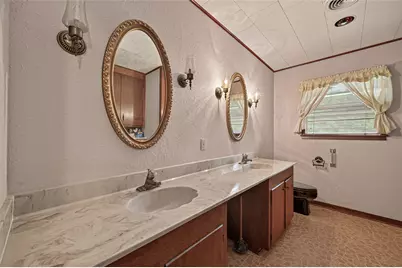 605 Julie Lane, Highlands, TX 77562 - Photo 29