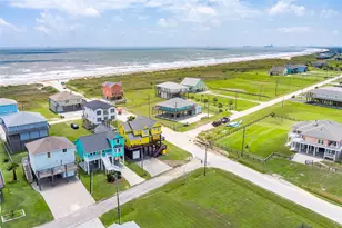 108 Ocean View Dr, Crystal Beach, TX 77650 - Photo 23