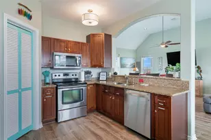 108 Ocean View Dr, Crystal Beach, TX 77650 - Photo 19