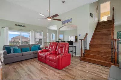 108 Ocean View Drive, Crystal Beach, TX 77650 - Photo 13