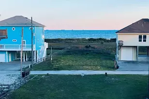 108 Ocean View Dr, Crystal Beach, TX 77650 - Photo 33