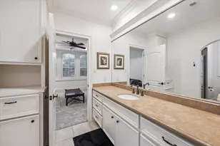 8610 Cedarbrake Dr, Houston, TX 77055 - Photo 27