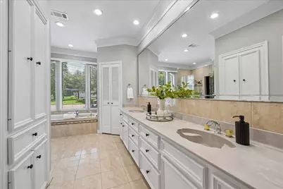 12402 Honeywood Trail, Houston, TX 77077 - Photo 31