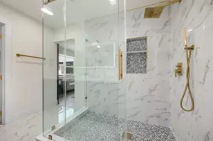 5519 W Bellfort Ave, Houston, TX 77035 - Photo 25
