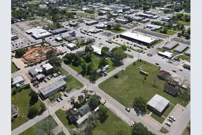 936 New Orleans Street, Hempstead, TX 77445 - Photo 5