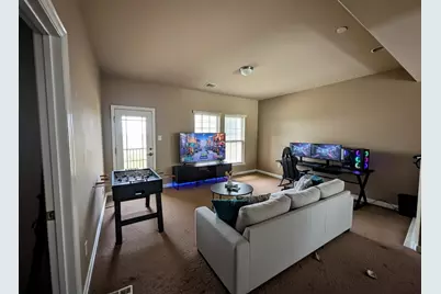 4806 Crescent Lake Circle, Baytown, TX 77521 - Photo 9