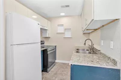 17210 Imperial Valley Drive #55, Houston, TX 77060 - Photo 3