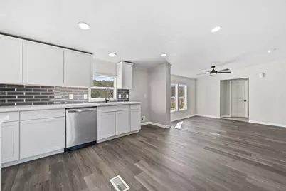 1193 County Road 3011, Dayton, TX 77535 - Photo 17