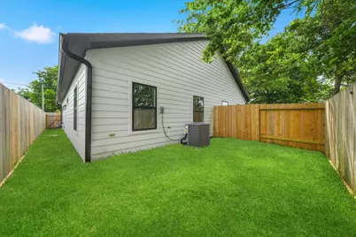 4314 Stassen Street #B, Houston, TX 77051 - Photo 11
