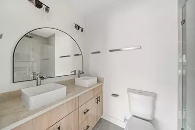 4314 Stassen Street #B, Houston, TX 77051 - Photo 7