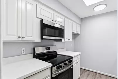 2744 Briarhurst Drive #49, Houston, TX 77057 - Photo 13