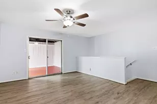2744 Briarhurst Dr, Houston, TX 77057 - Photo 7