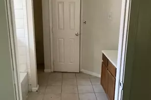 7615 Jonathon Ct, Houston, TX 77489 - Photo 7