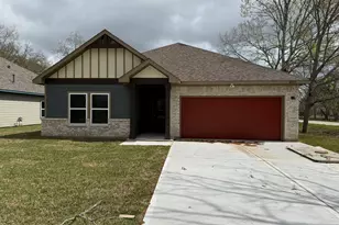 3317 Colorado, Dickinson, TX 77539 - Photo 1