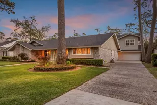 13511 Queensbury Ln, Houston, TX 77079 - Photo 3