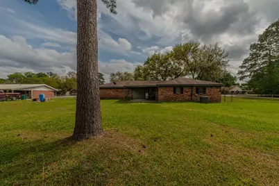 1450 Bassett Street, Orange, TX 77632 - Photo 31