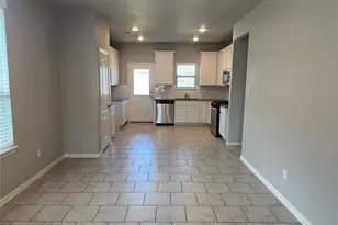 8011 Grandstand Pkwy, Fulshear, TX 77441 - Photo 5