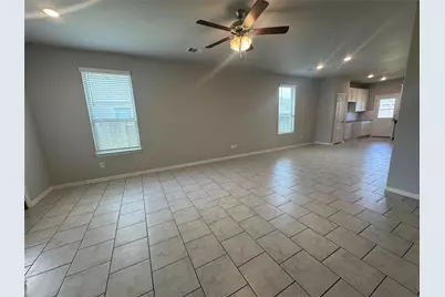 8011 Grandstand Parkway, Fulshear, TX 77441 - Photo 7