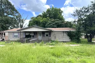 786 Tara Dr, Trinity, TX 75862 - Photo 1