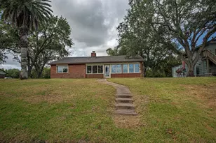 4611 Rio Dr, Brazoria, TX 77422 - Photo 1
