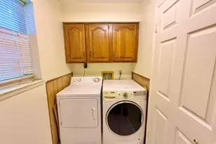 8026 Suspiro Dr, Houston, TX 77083 - Photo 13