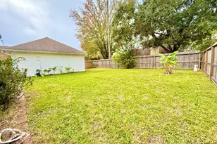 8026 Suspiro Dr, Houston, TX 77083 - Photo 21