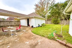 8026 Suspiro Dr, Houston, TX 77083 - Photo 19