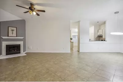 18617 NW Hiddenbay Way Drive, Spring, TX 77379 - Photo 7