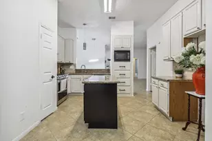 18617 NW Hiddenbay Way Dr, Spring, TX 77379 - Photo 11