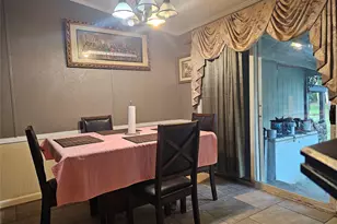 201 Brittany Ln, Cleveland, TX 77328 - Photo 5