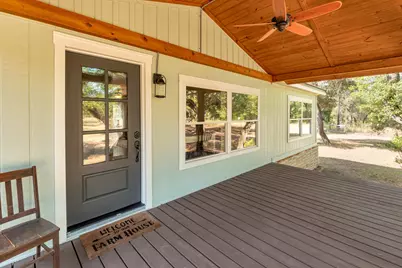 1079 Private Road 1051, Hallettsville, TX 77964 - Photo 21
