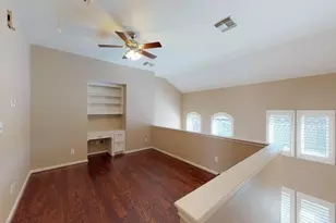 2128 Gillette St, Houston, TX 77006 - Photo 7