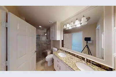 2128 Gillette Street, Houston, TX 77006 - Photo 9