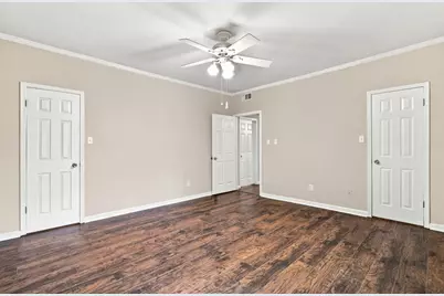 5711 Sugar Hill Drive #5, Houston, TX 77057 - Photo 9