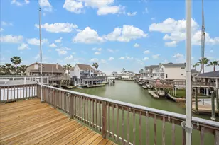 151 Tamana Dr, Tiki Island, TX 77554 - Photo 49