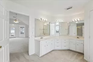 151 Tamana Dr, Tiki Island, TX 77554 - Photo 31