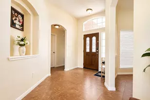 11515 Mill Bridge Ct, Sugar Land, TX 77498 - Photo 3
