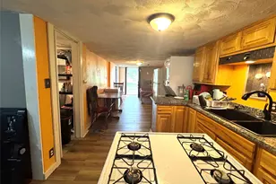 709 Sabine St, Brenham, TX 77833 - Photo 7
