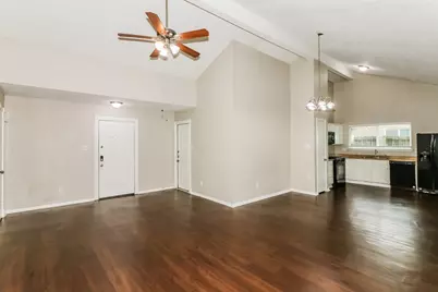 3002 Sherborne Street, Pearland, TX 77584 - Photo 5