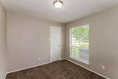 3002 Sherborne Street, Pearland, TX 77584 - Photo 13