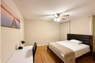 2007 Sheridan St, Houston, TX 77030 - Photo 5