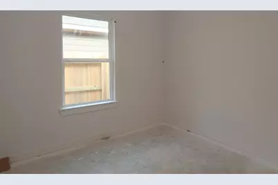 22708 Hackberry Leaf Drive, New Caney, TX 77357 - Photo 11