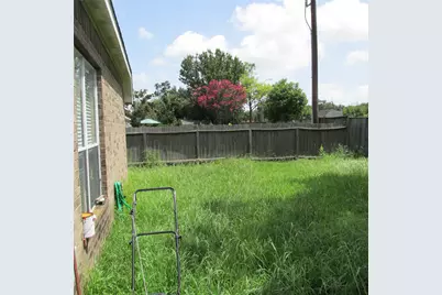 3255 Lakeway Lane, Pearland, TX 77584 - Photo 5
