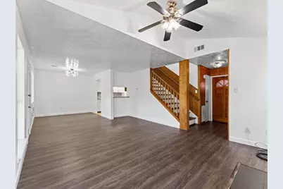 7850 Hillbarn Drive, Houston, TX 77040 - Photo 7